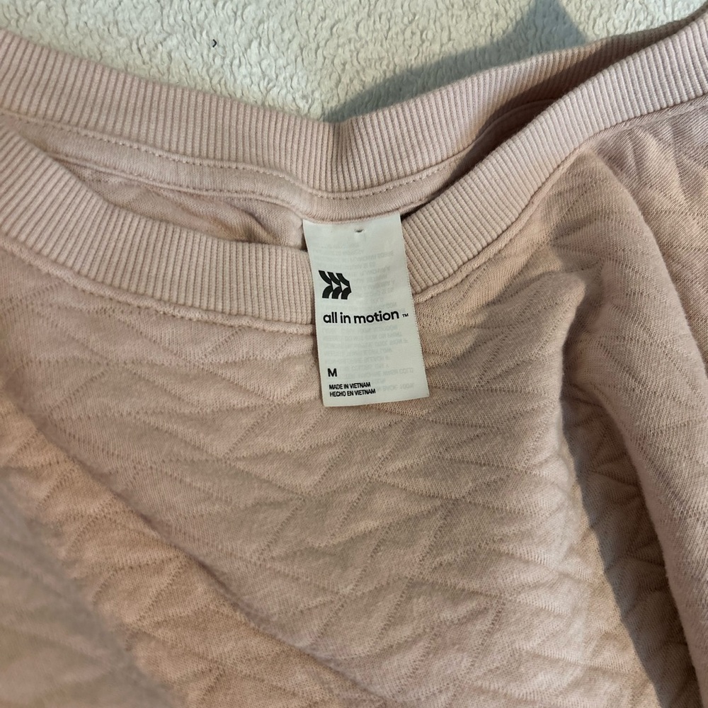 All In Motion Quilted Crewneck Sweatshirt Blush Pink Kangaroo Pocket M - Picture 3 of 6